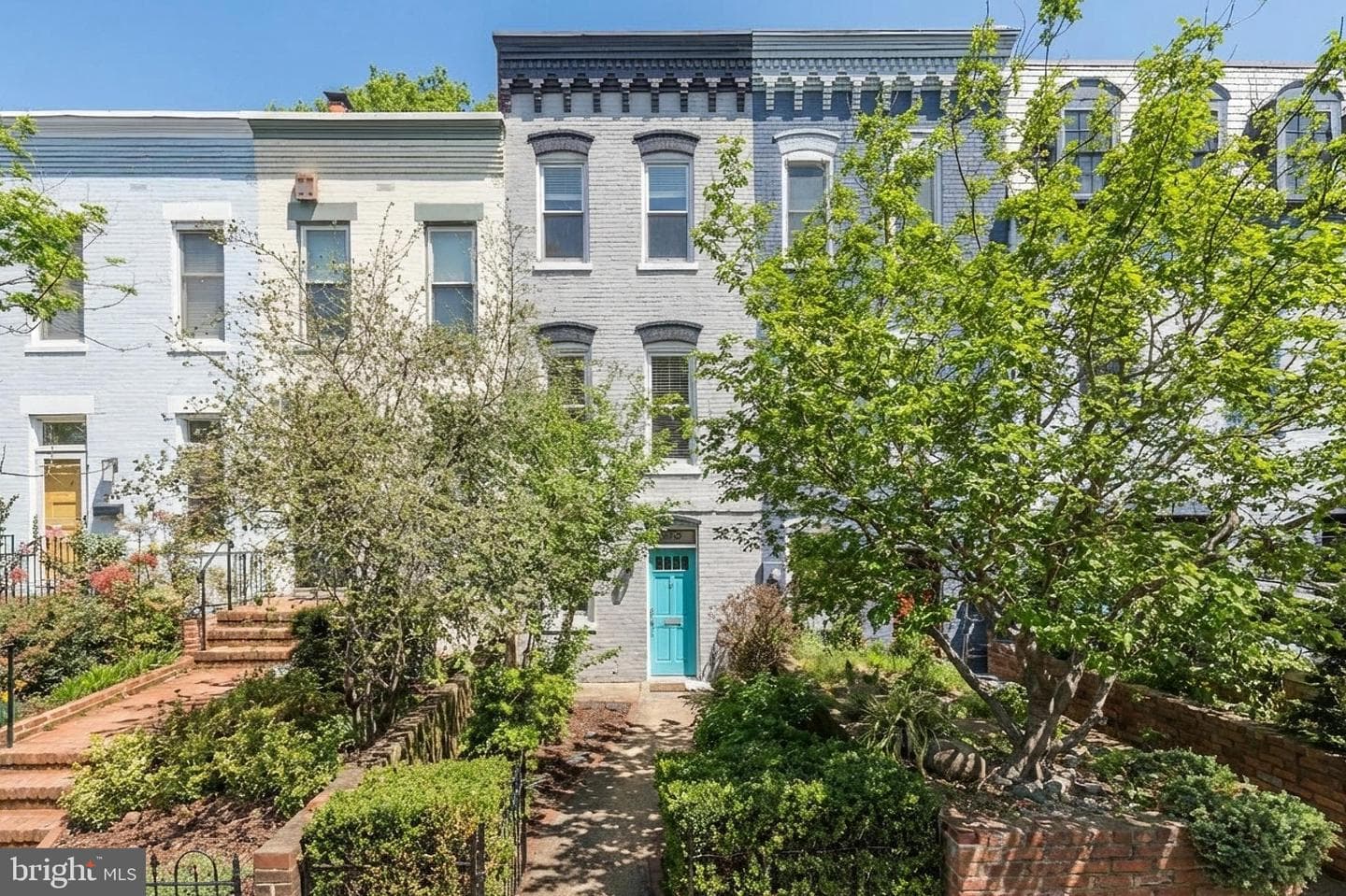 320 G Street SE
