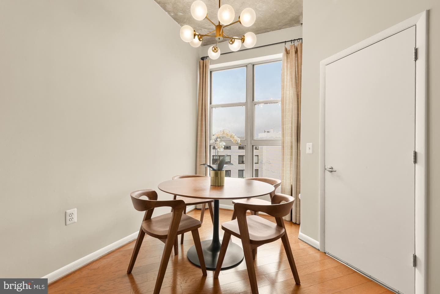 1300 N Street NW #809 photo 21