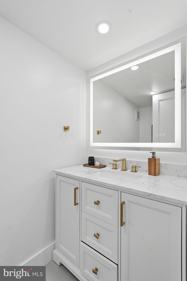 1355 Longfellow Street NW photo 37