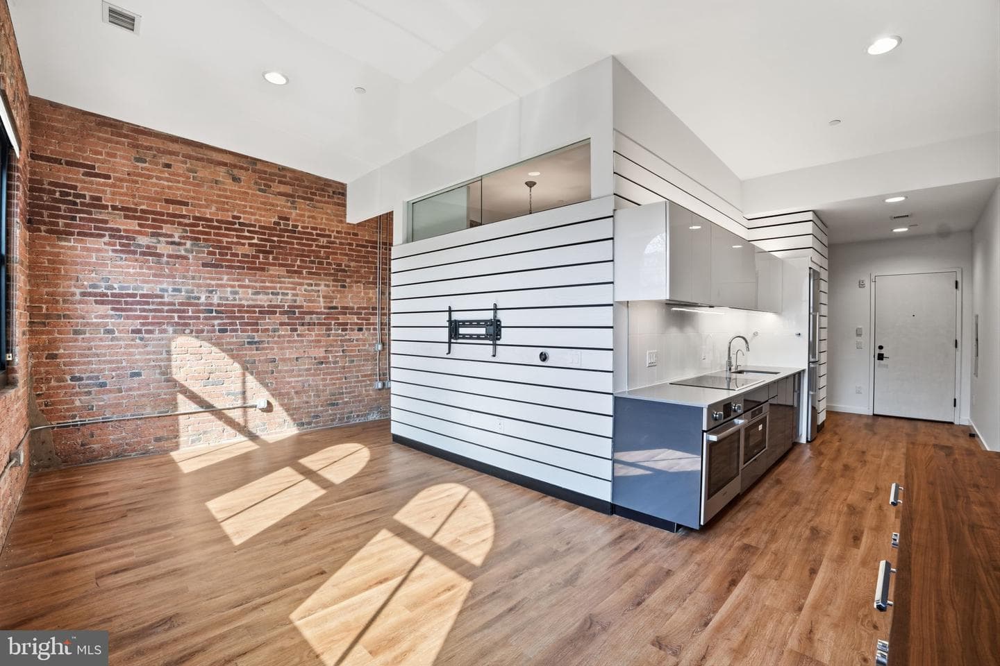 57 N Street NW #301 photo 4