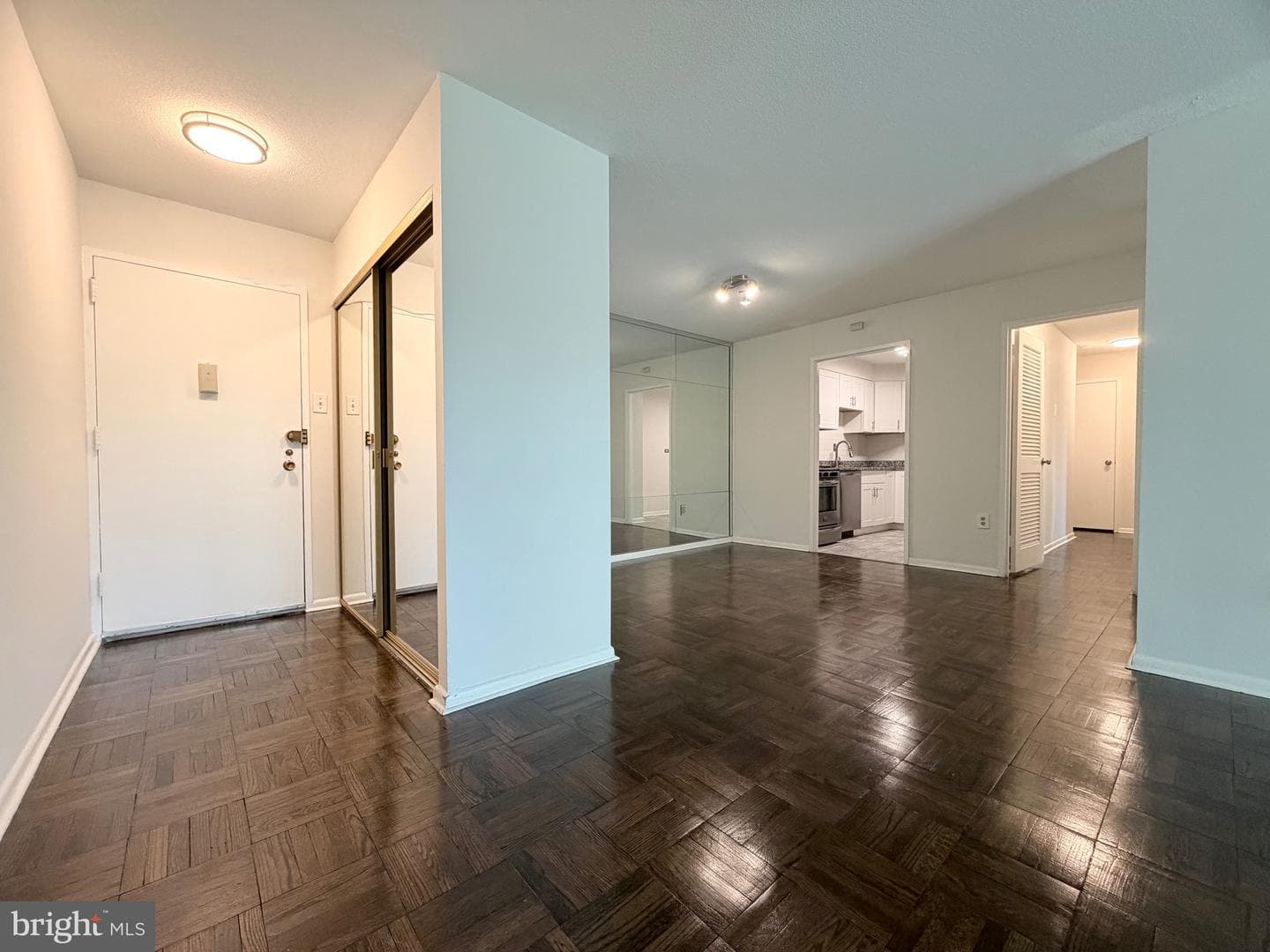 700 7th Street SW #406 photo 18
