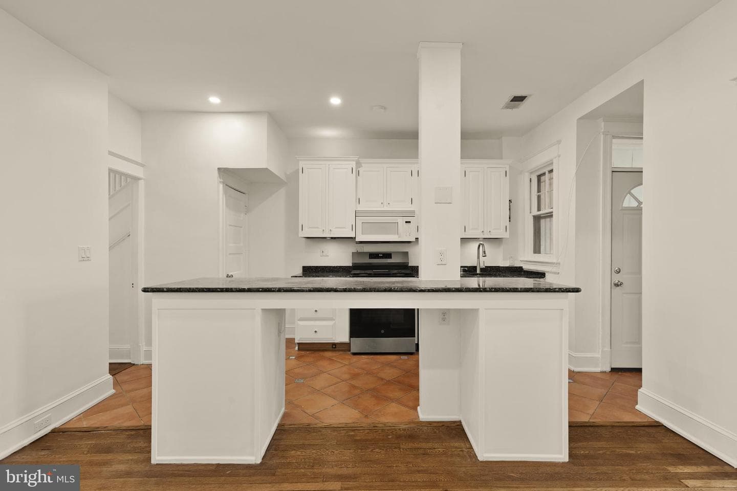 38 Sherman Circle NW photo 31