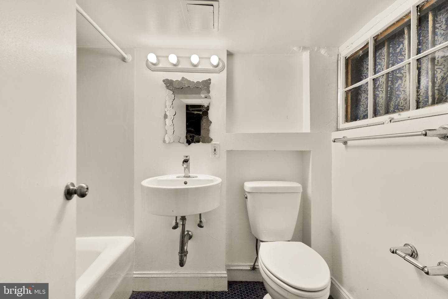 38 Sherman Circle NW photo 40