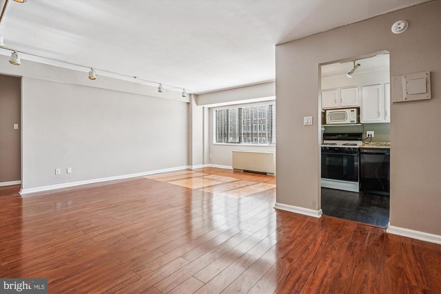 3701 Connecticut Avenue NW #418 photo 12