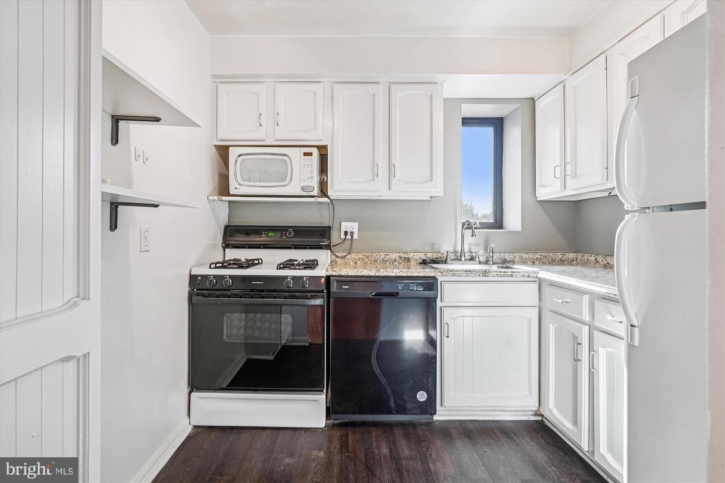 3701 Connecticut Avenue NW #418 photo 13
