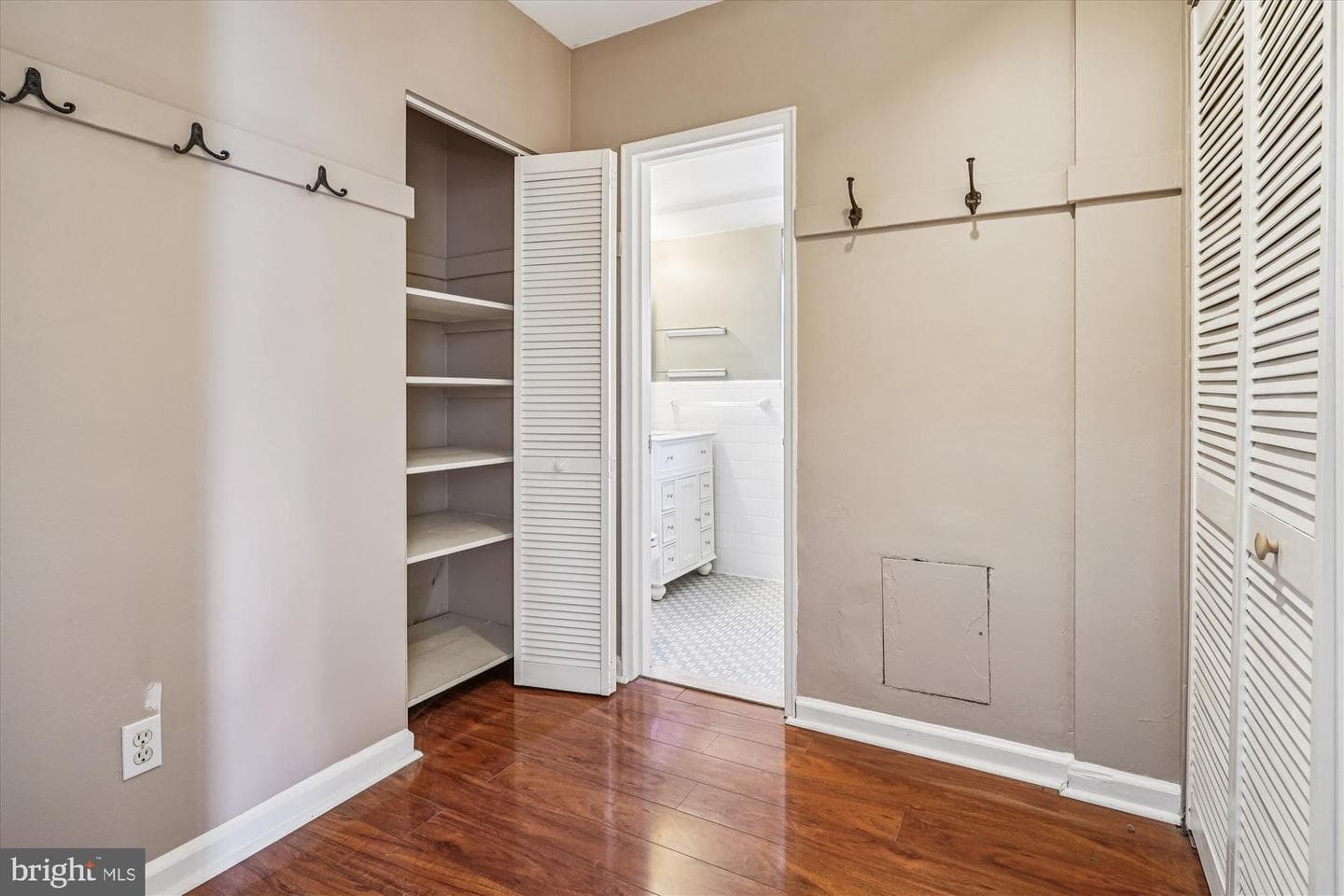 3701 Connecticut Avenue NW #418 photo 23