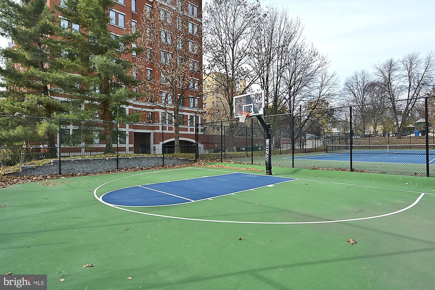 3701 Connecticut Avenue NW #418 photo 52