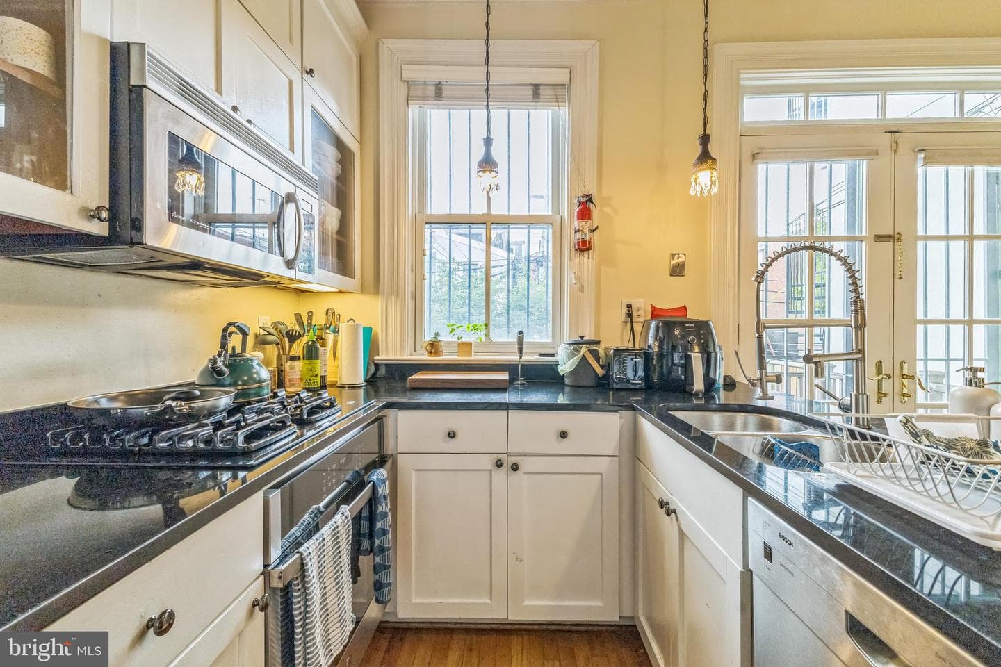 1414 Swann Street NW photo 10