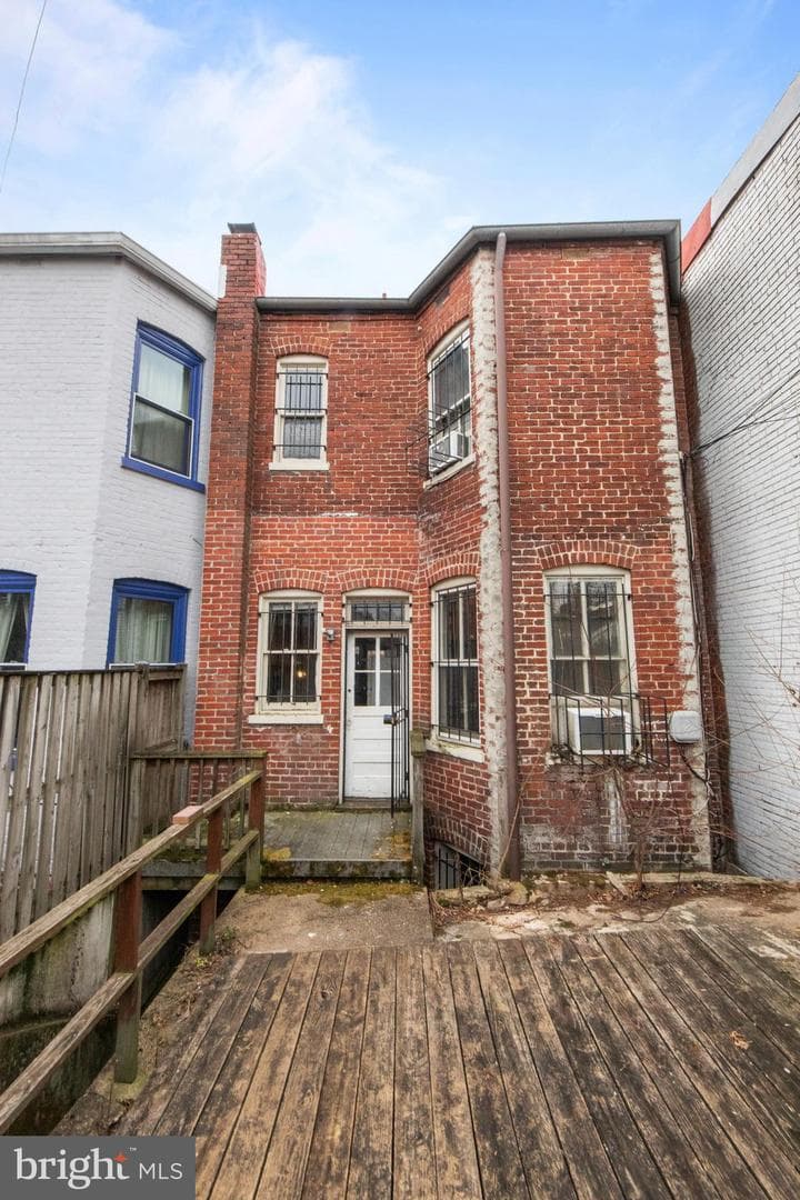 1014 Independence Avenue SE photo 47