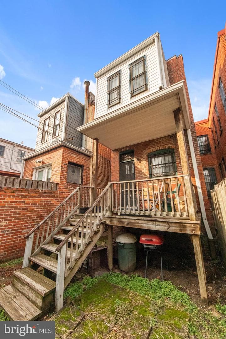 1011 Independence Avenue SE photo 11