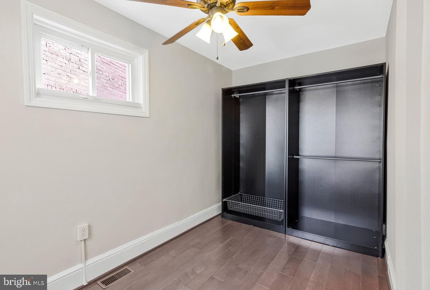 1264 Penn Street NE photo 21