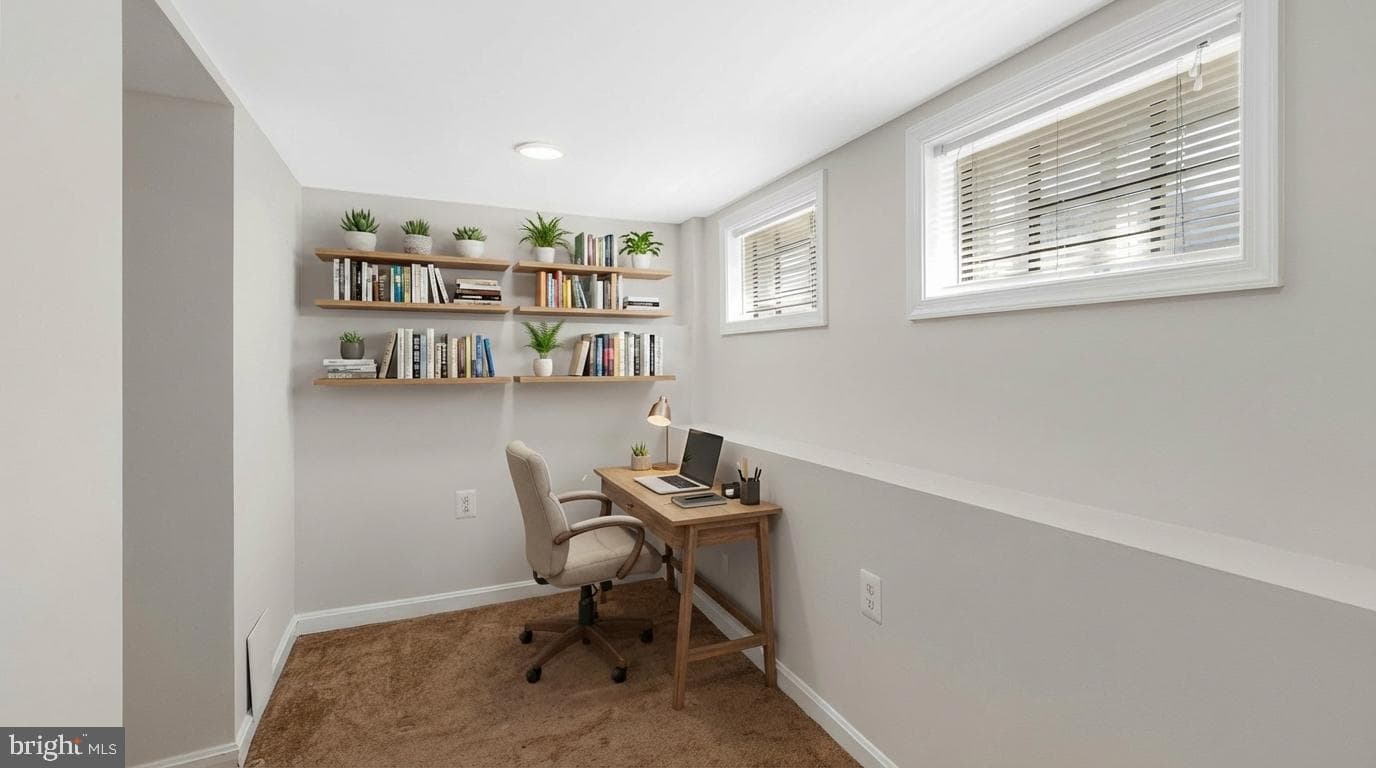 1264 Penn Street NE photo 27