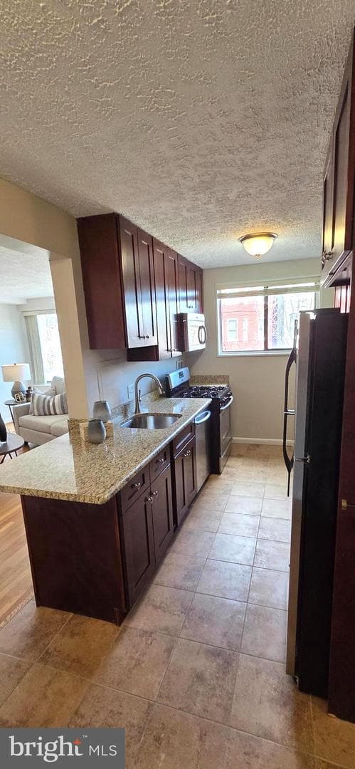 305 C Street NE #202 photo 13