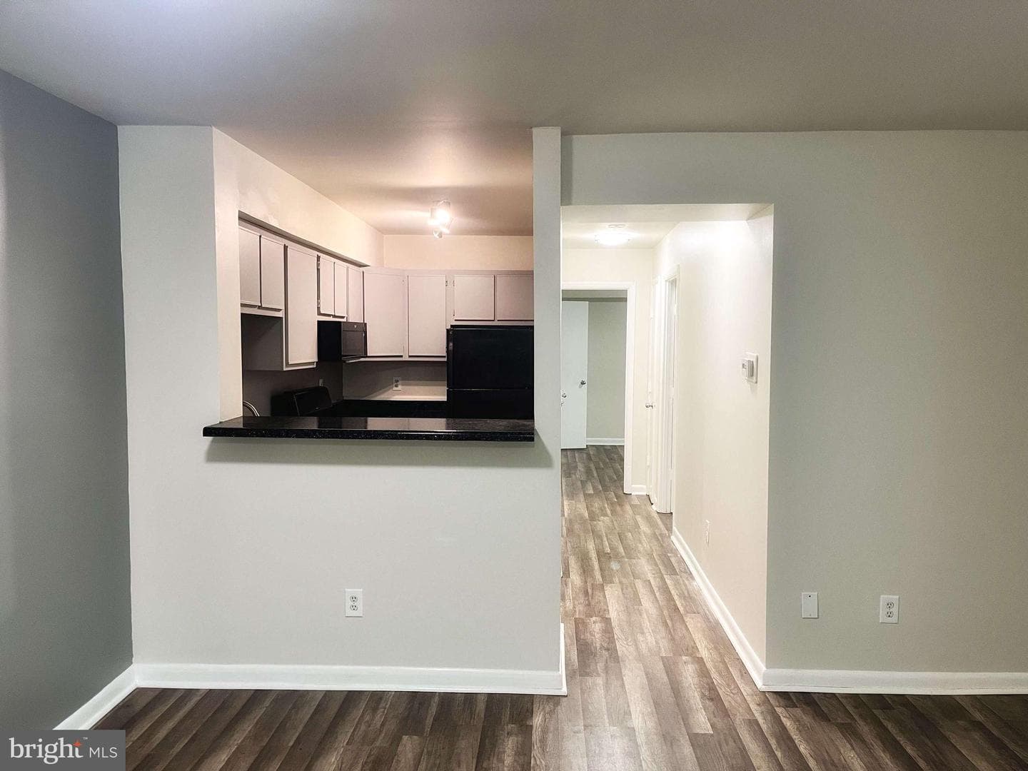 2656 Bowen Road SE #402 photo 5