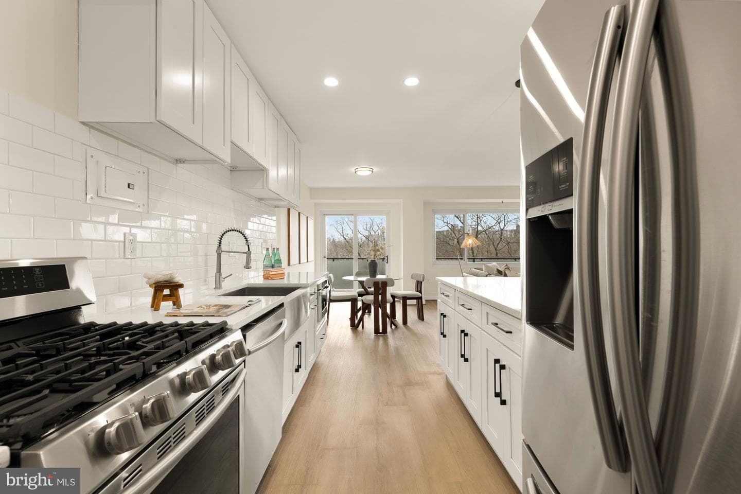 4201 Cathedral Avenue NW #1009e photo 27