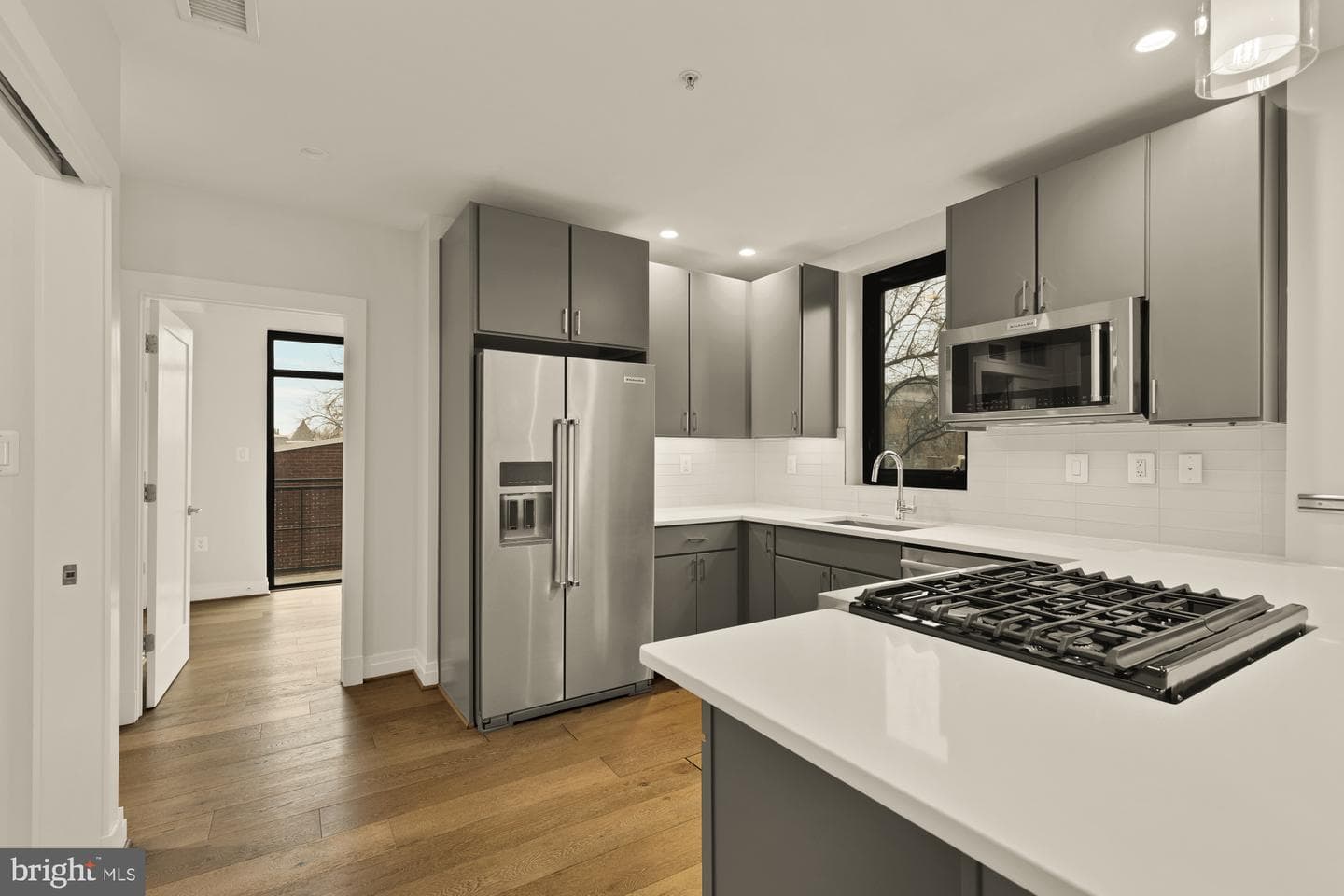 301 H Street NE #305 photo 9