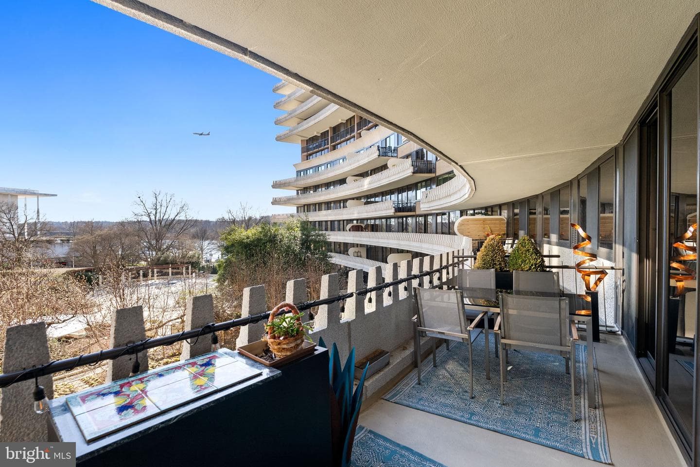 700 New Hampshire Avenue NW #421 photo 29