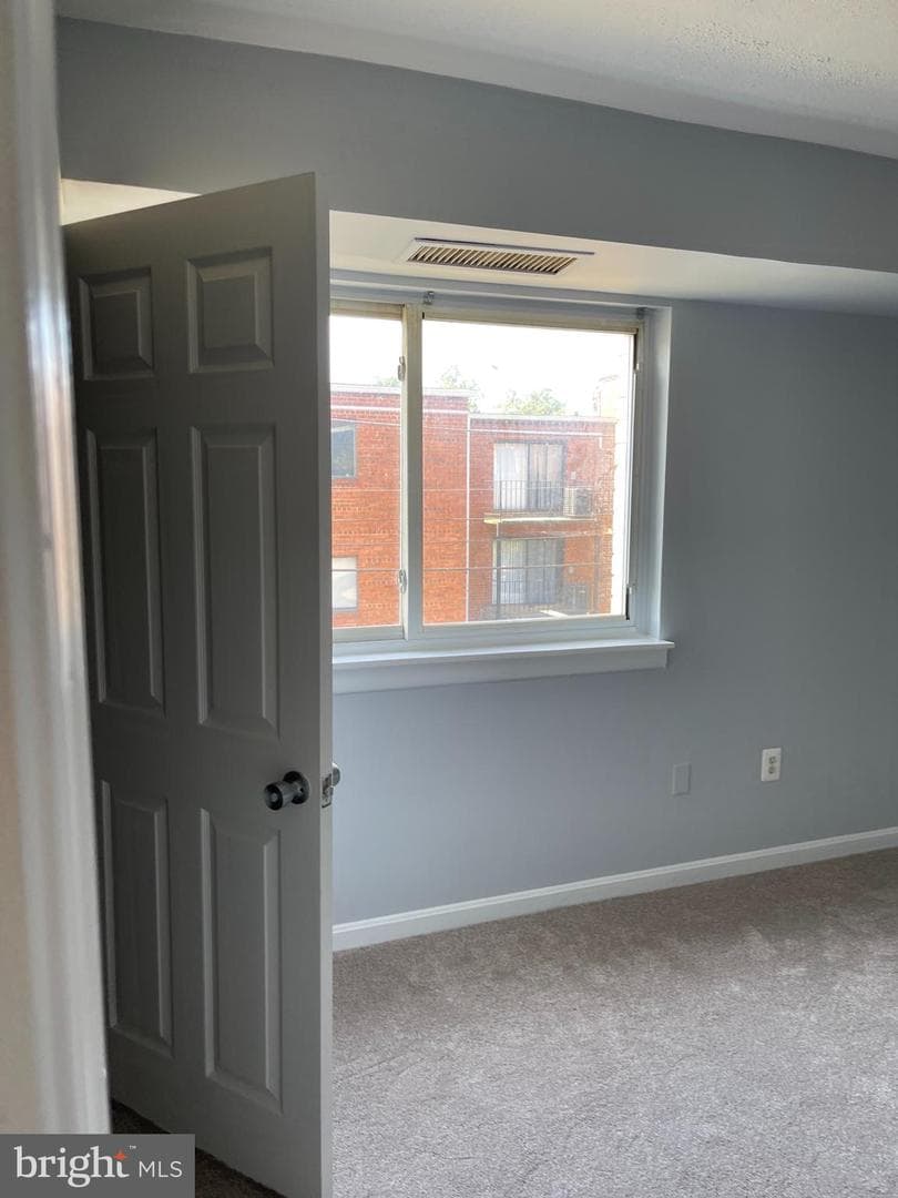 5106 F Street SE #8 photo 25