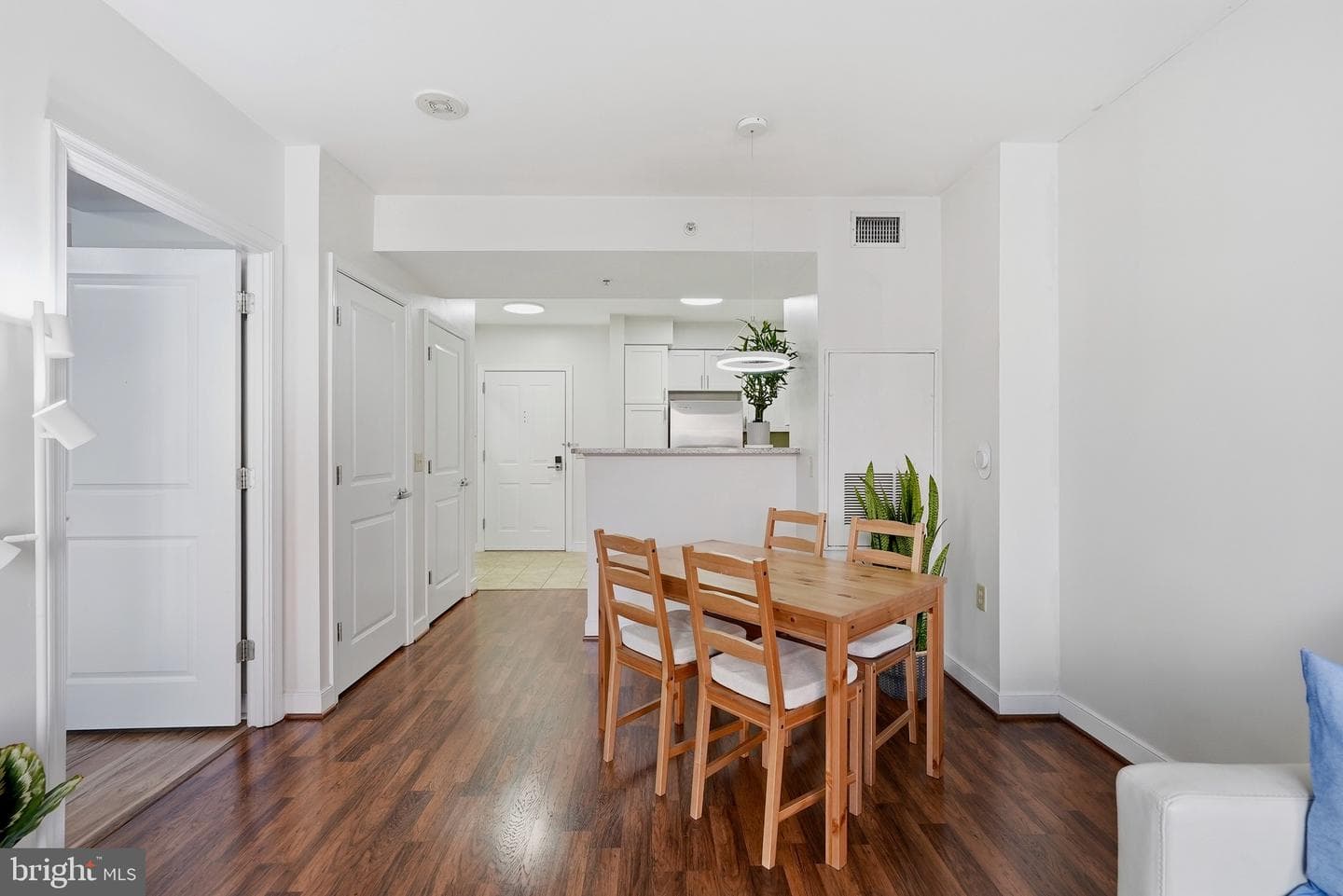 555 Massachusetts Avenue NW #311 photo 4