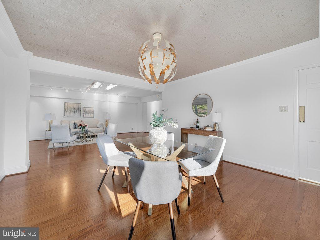 4201 Cathedral Avenue NW #905w photo 13