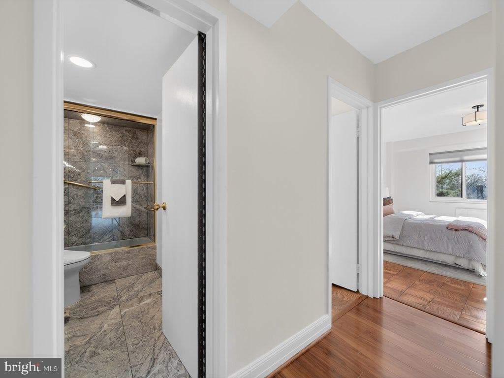 4201 Cathedral Avenue NW #905w photo 17