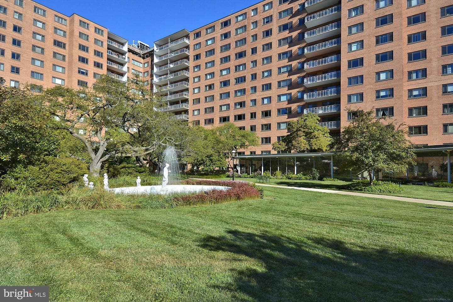 4201 Cathedral Avenue NW #905w, Washington