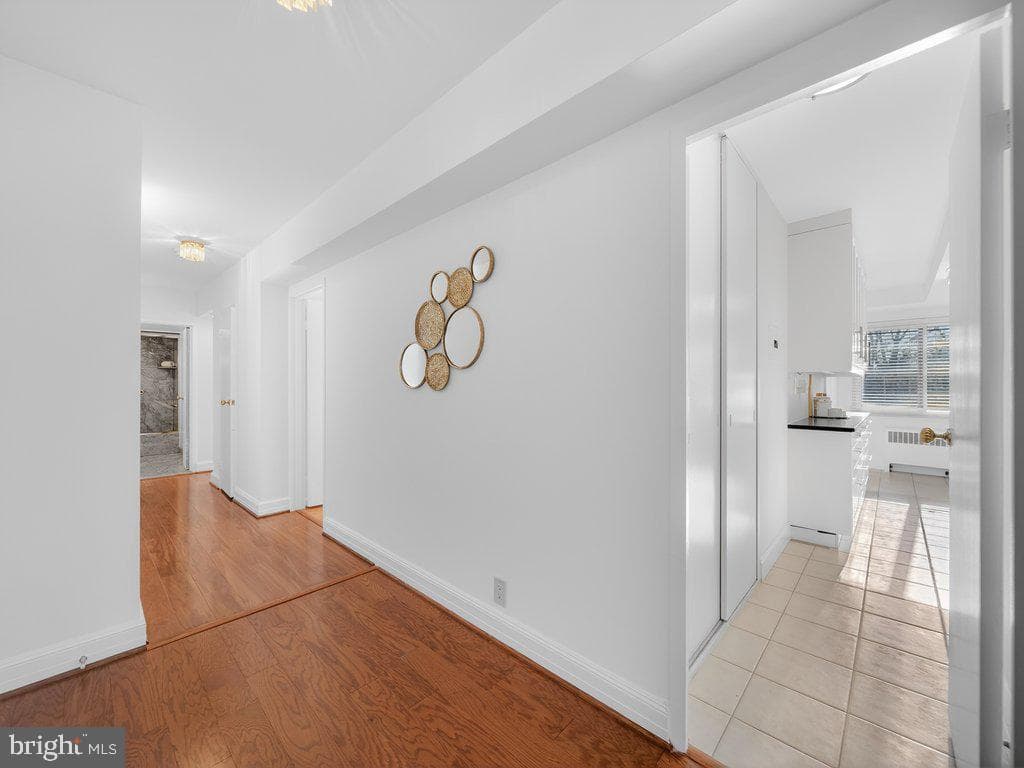 4201 Cathedral Avenue NW #905w photo 8