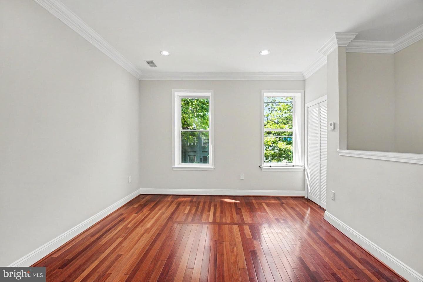 219 P Street NW photo 4