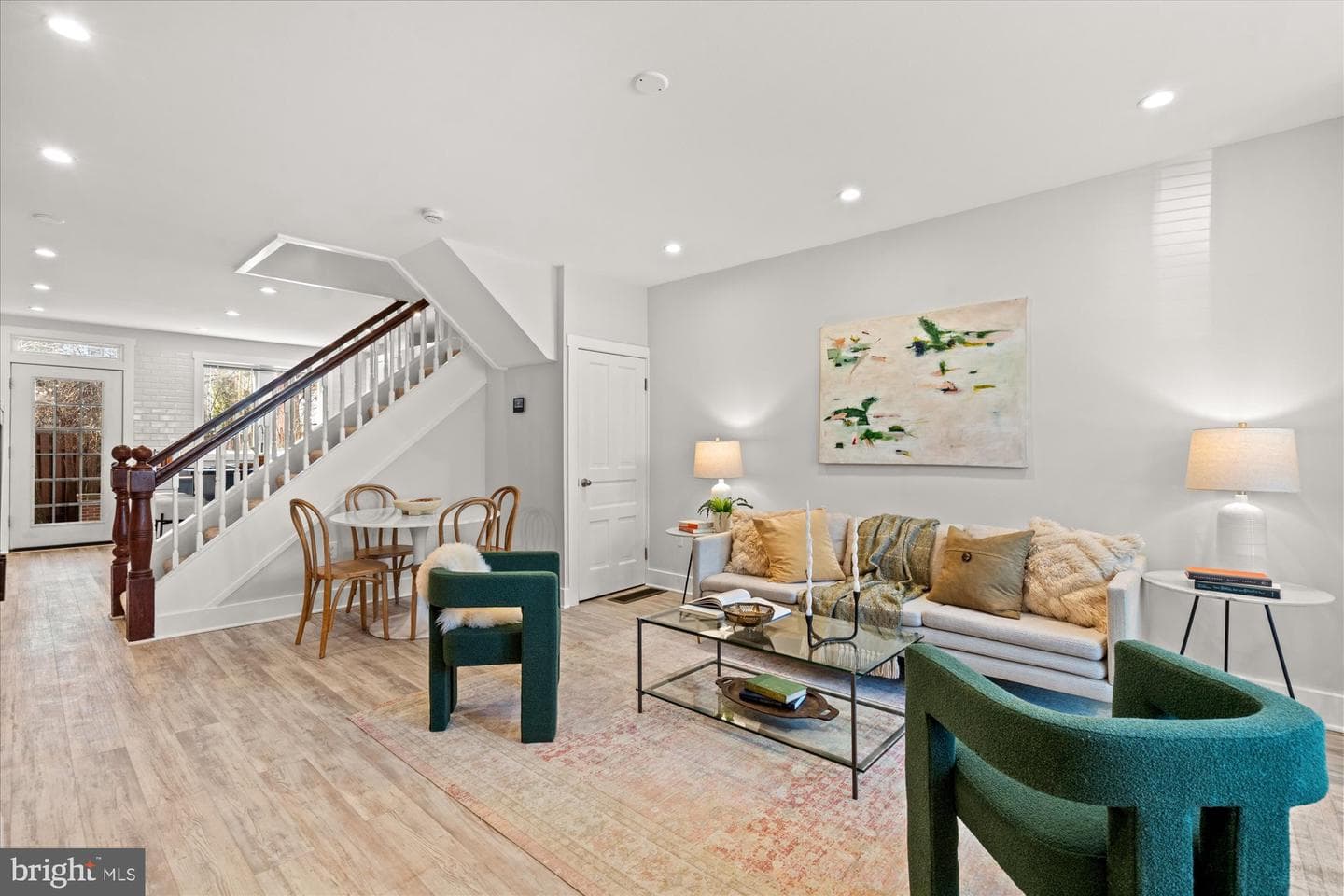 522 6th Street NE photo 4