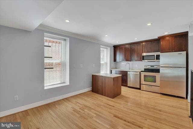 1620 Corcoran Street NW #b photo 10