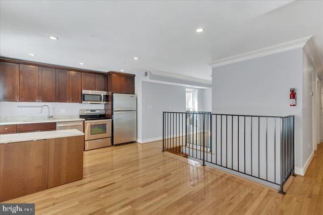1620 Corcoran Street NW #b photo 12