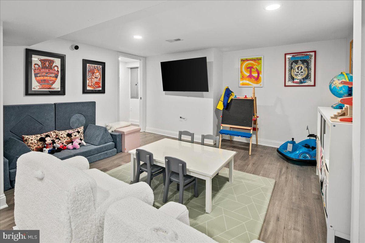 1509 Van Buren Street NW photo 51