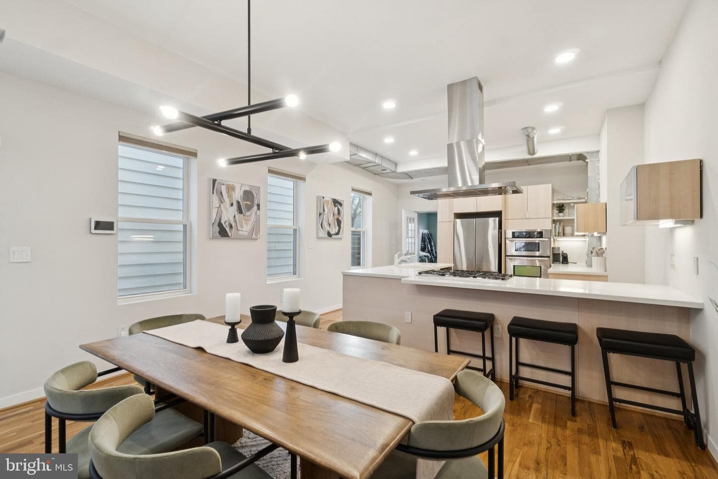 1514 6th Street NW photo 4