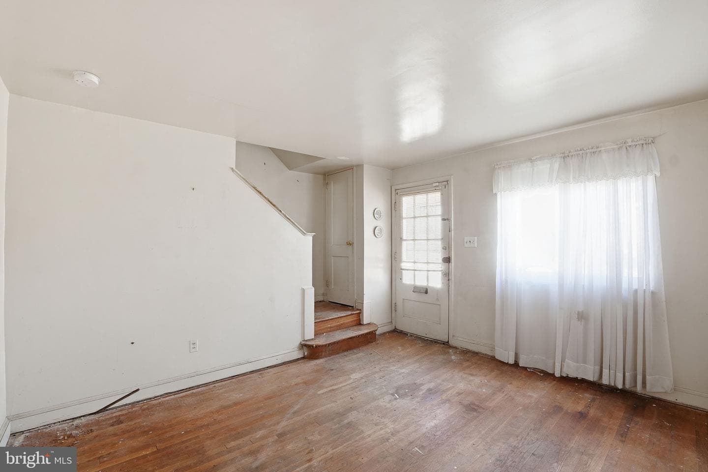 4263 Hildreth Street SE photo 3