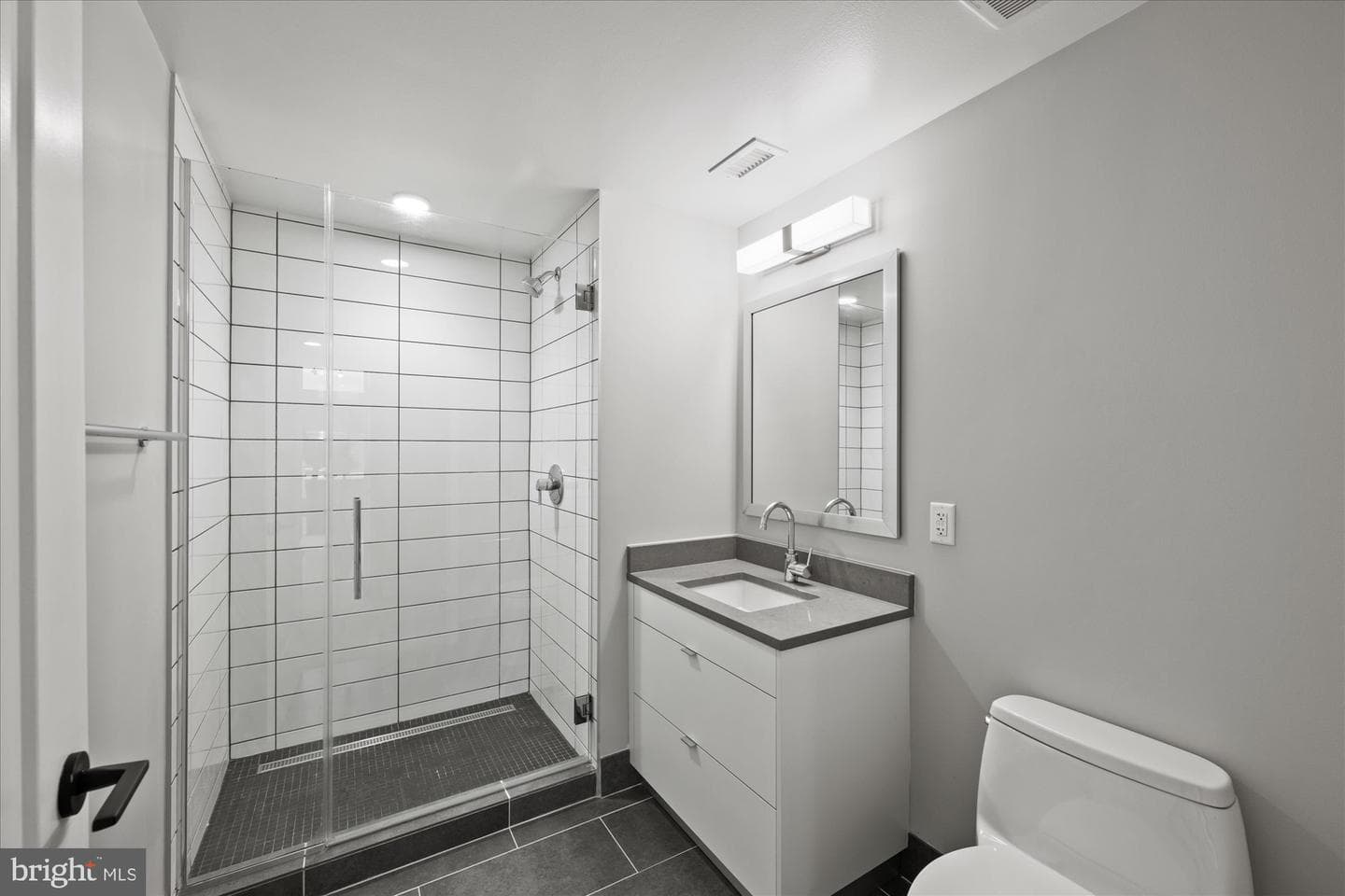 1300 4th Street SE #308 photo 8