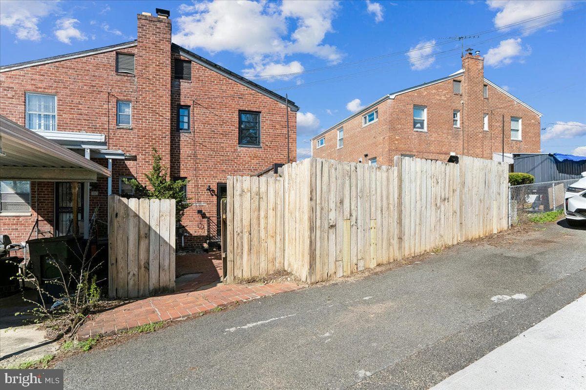 5153 8th Street NE photo 48