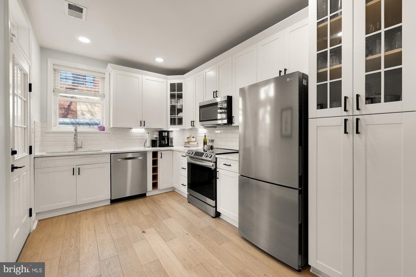 1834 6th Street NW photo 10