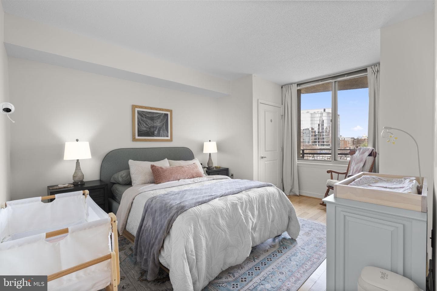 555 Massachusetts Avenue NW #616 photo 22