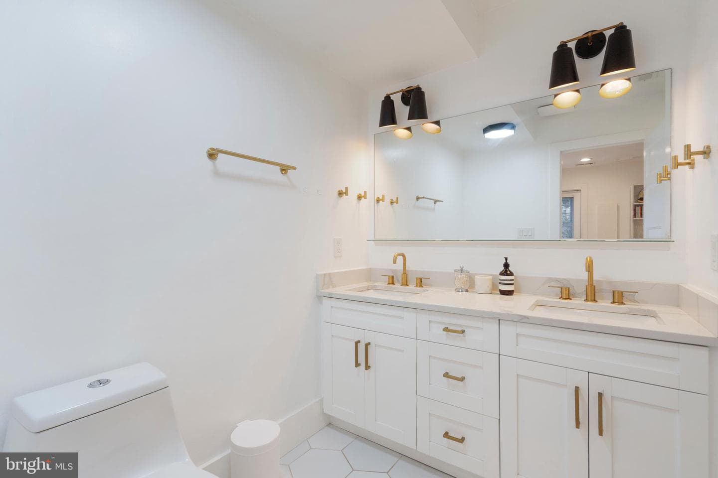 1427 West Virginia Avenue NE #1 photo 23