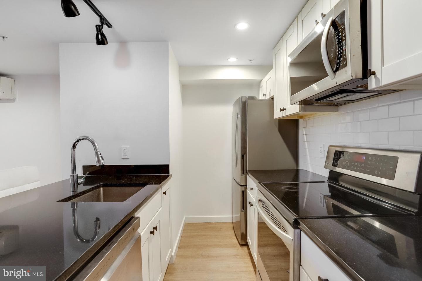 1920 35th Street NW photo 37