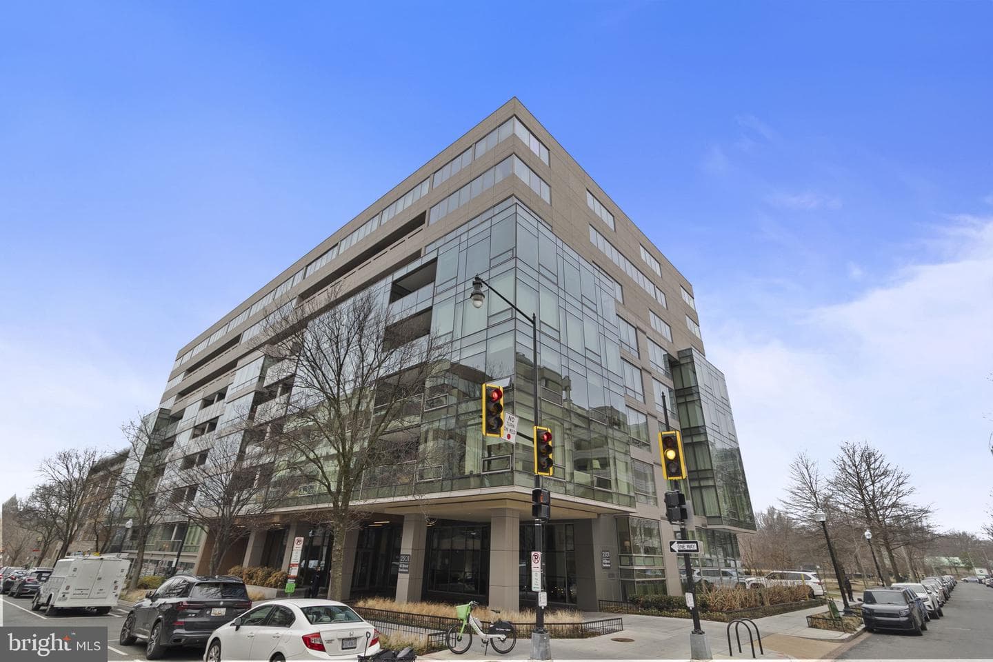 2501 M Street NW #205 photo 21