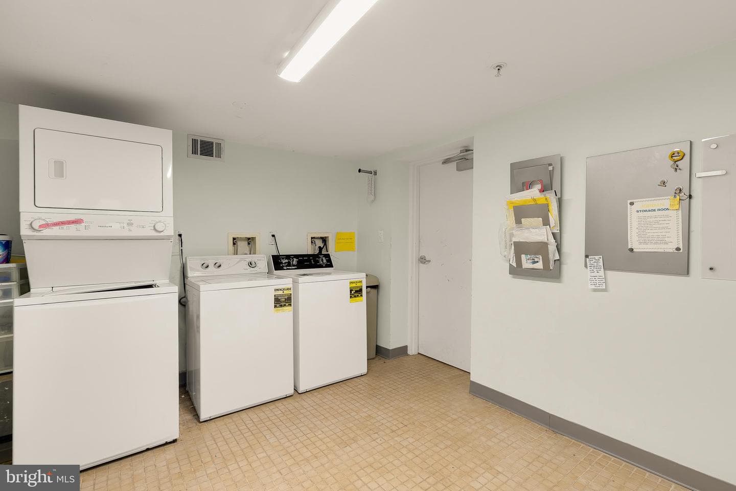 314 V Street NE #204 photo 16