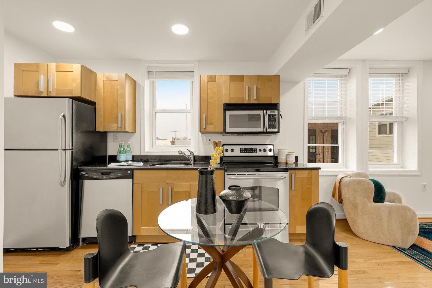 314 V Street NE #204 photo 6