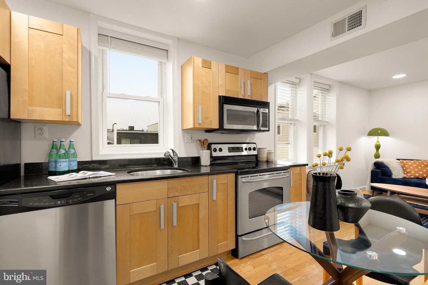 314 V Street NE #204 photo 7