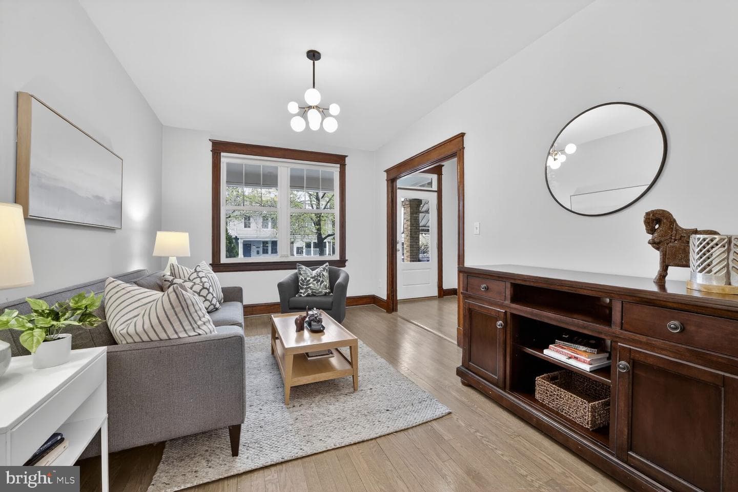 1242 Oates Street NE photo 10