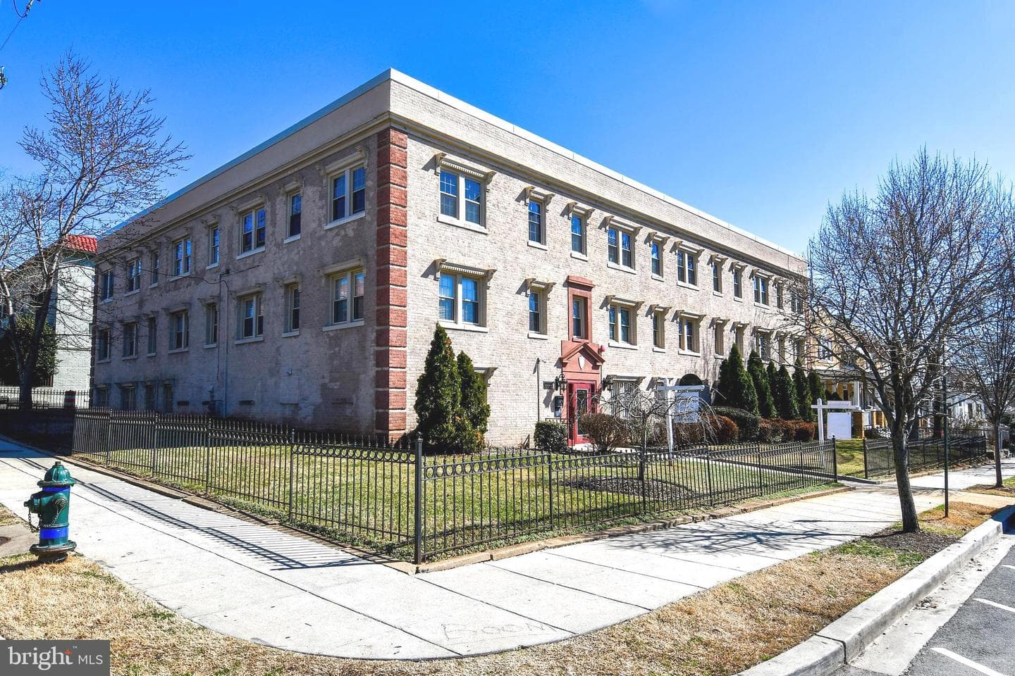 2625 3rd Street NE #301, Washington