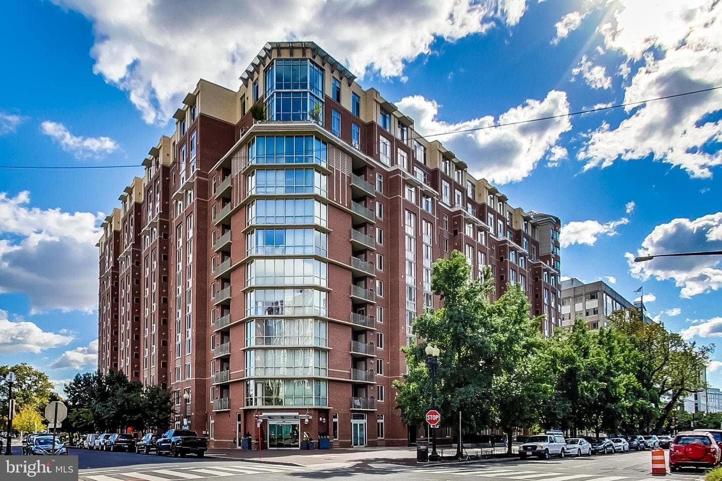 1000 New Jersey Avenue SE #ph12 photo 37