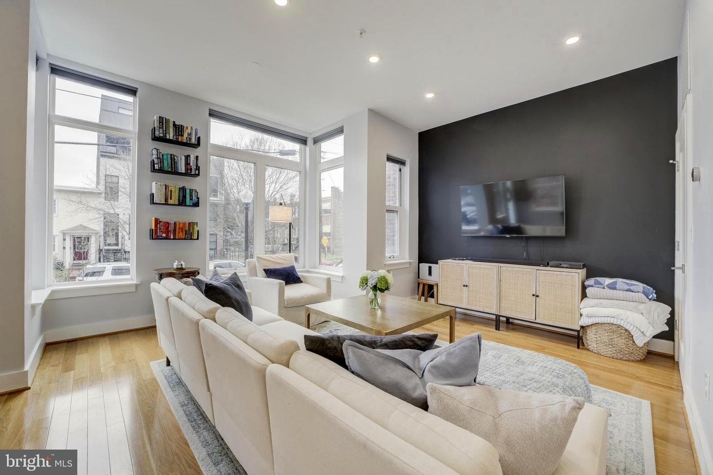 1514 K Street SE #2 photo 2