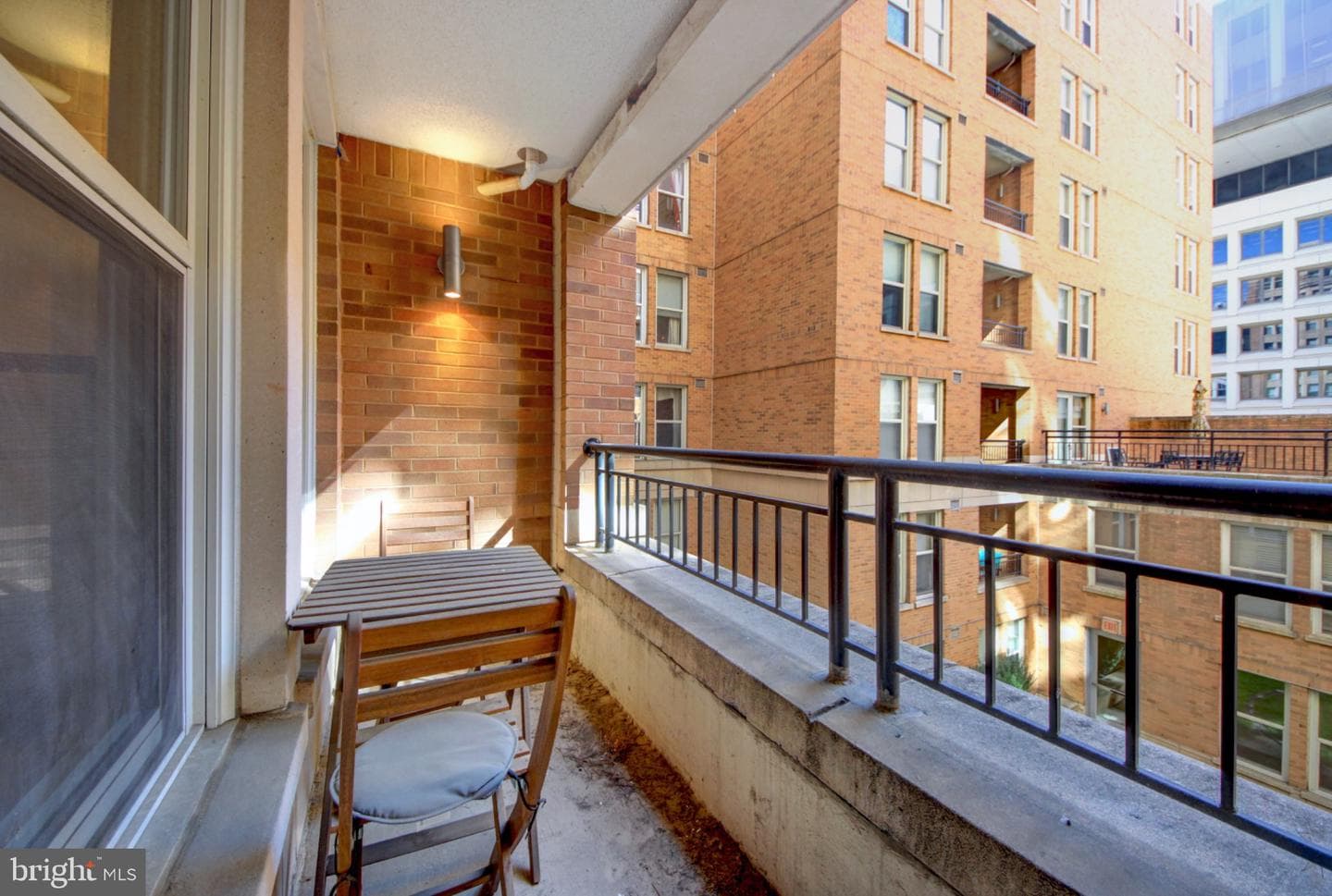 915 E Street NW #505 photo 12