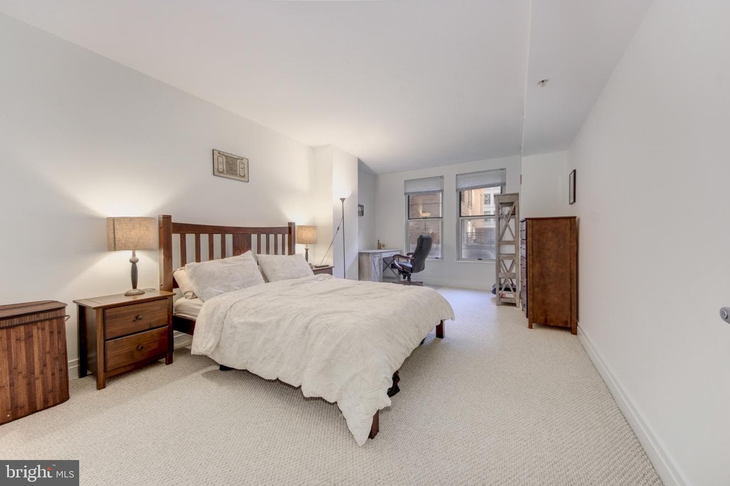 915 E Street NW #505 photo 17